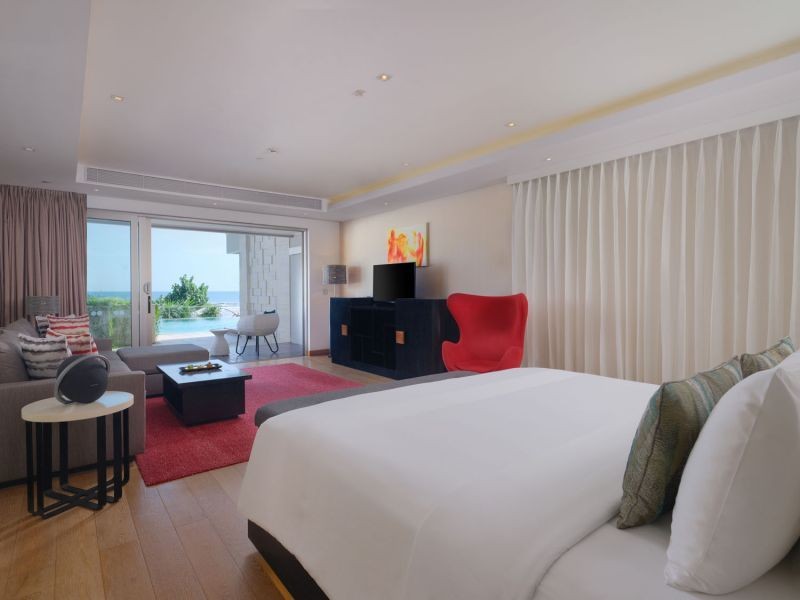 premium suite pool access