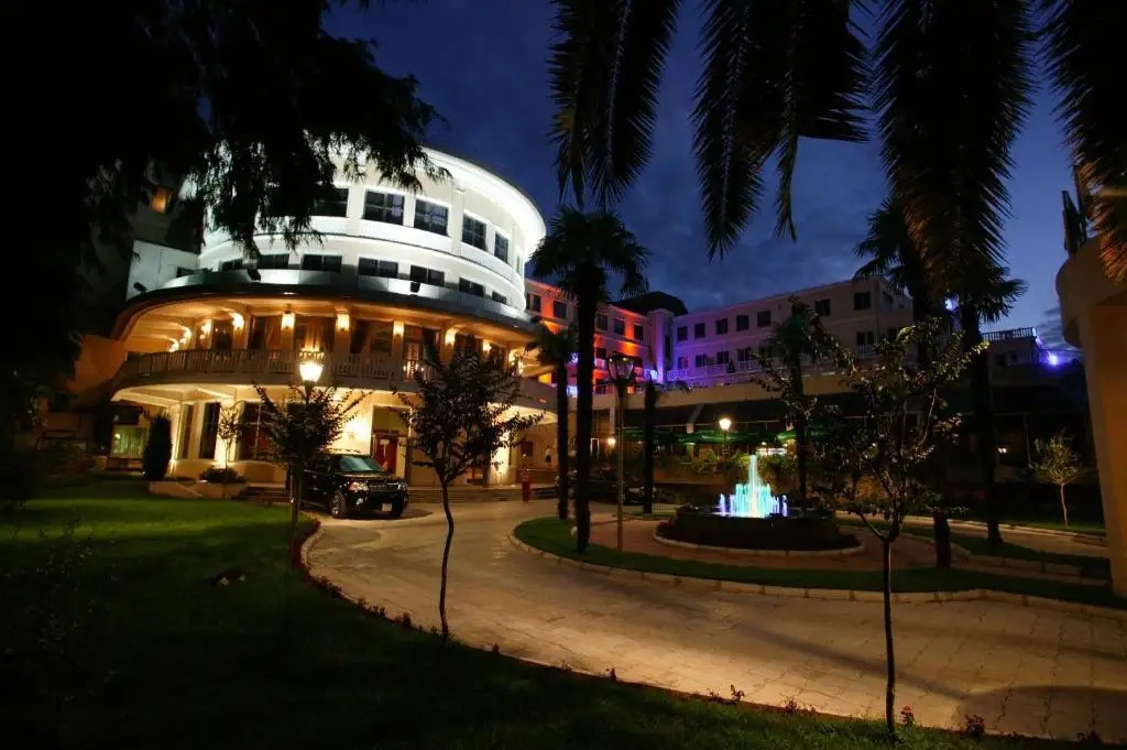 INTOURIST PALACE