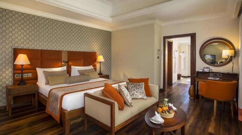 luxury suite pool villa honeymoon deal