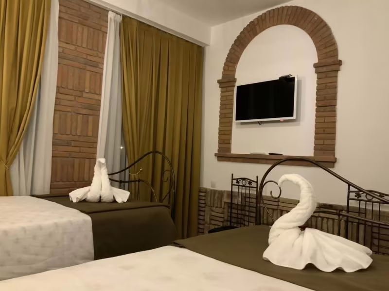 JANASHIA HOTEL
