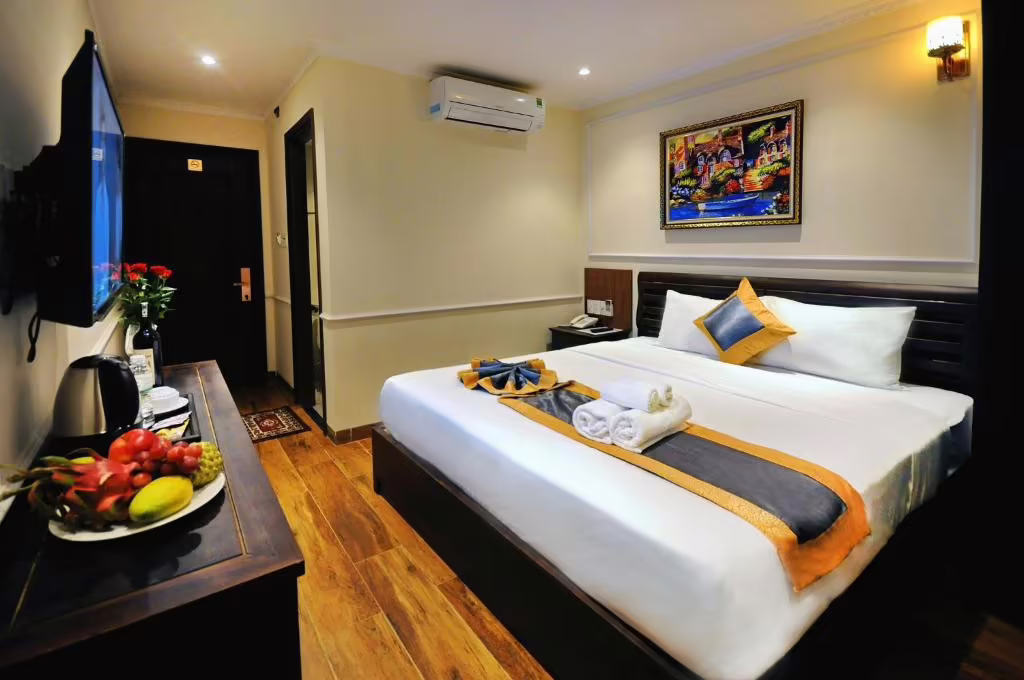 APOLLO HOTEL