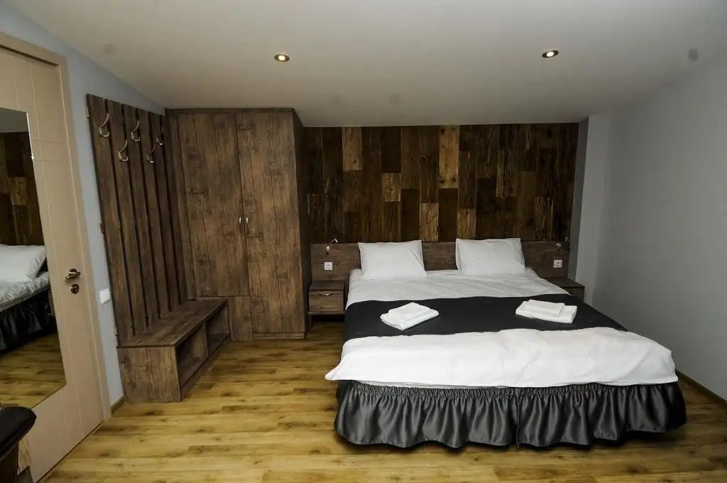GOOD INN HOTEL
