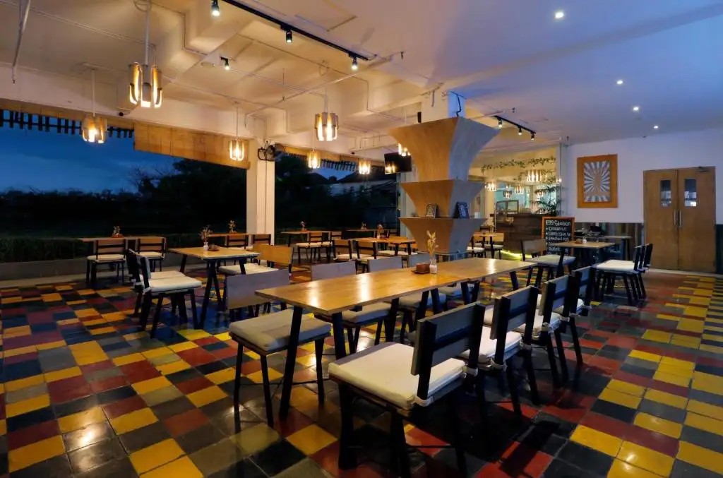 KOA D SURFER HOTEL