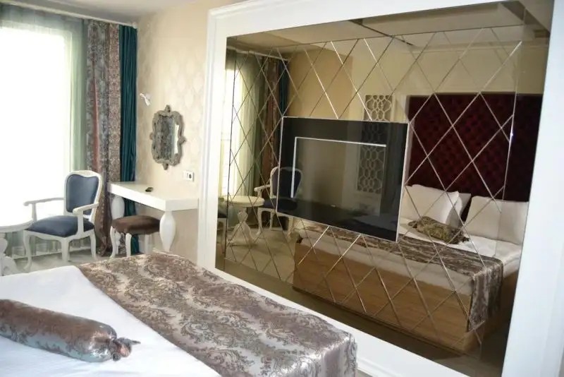 OTEL ZADE