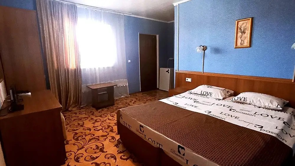 АБХАЗСКИЙ ДВОРИК