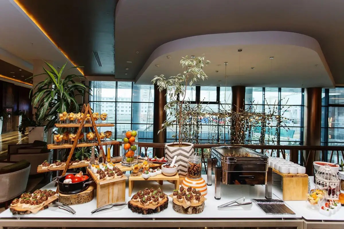 RENAISSANCE MINSK HOTEL (РЕНЕССАНС МИНСК ОТЕЛЬ)