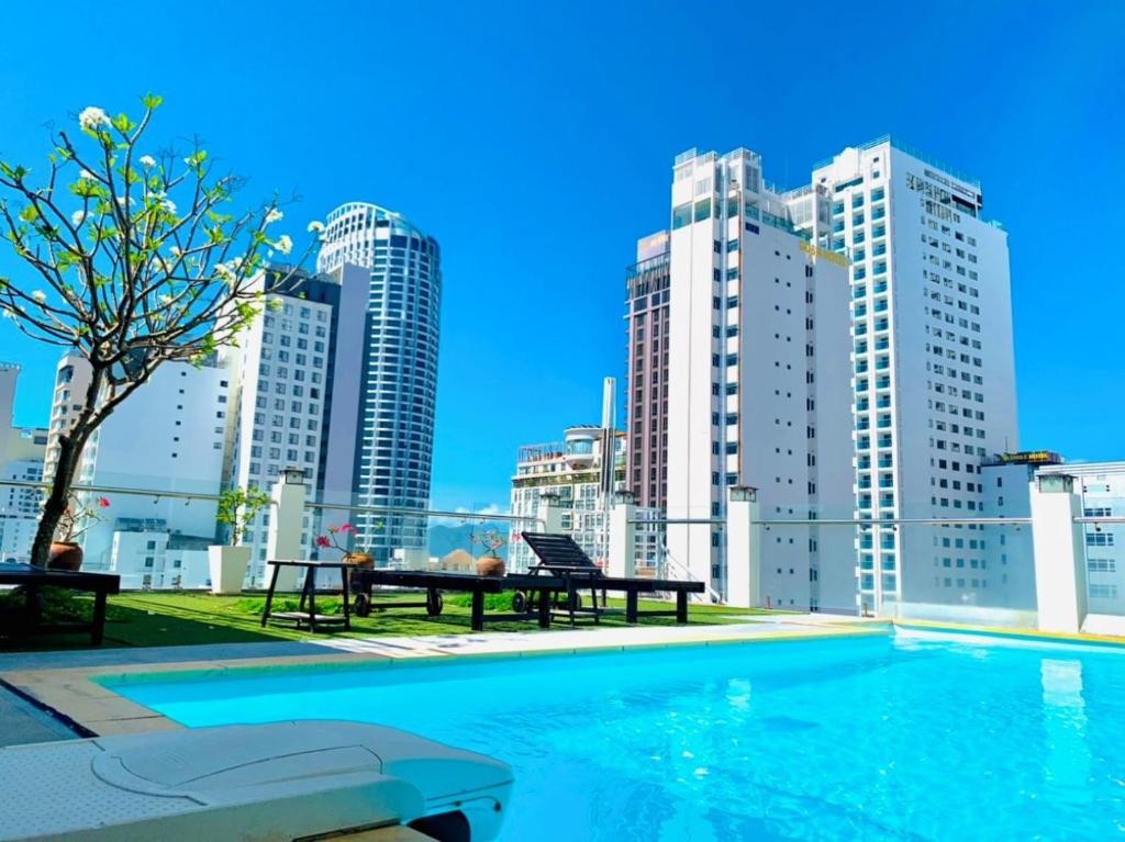 EDELE HOTEL