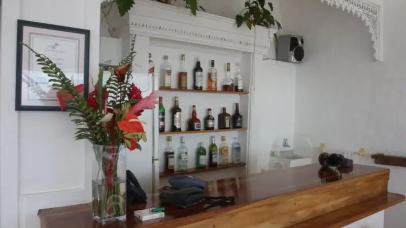 LE SANS SOUCI GUESTHOUSE