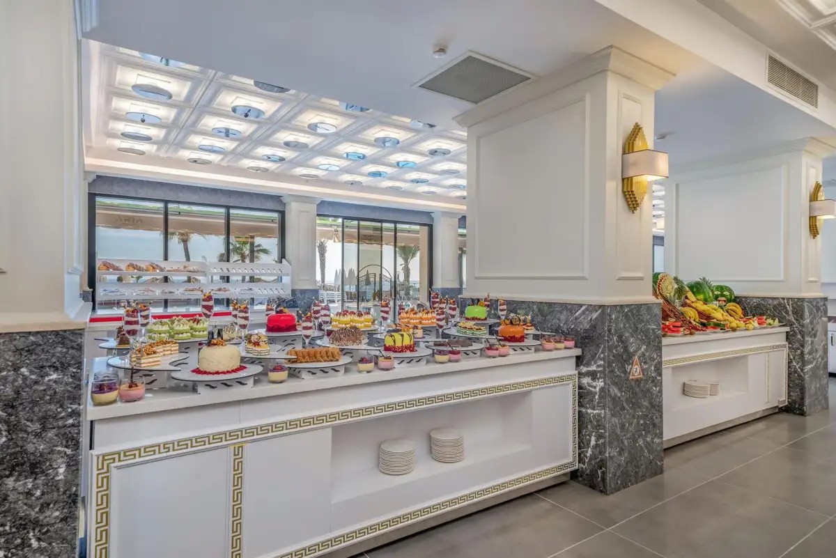 ARIA RESORT & SPA (EX. MIRADOR HOTEL)