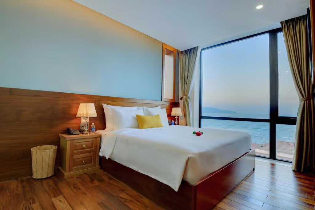 SUNNY OCEAN HOTEL & SPA