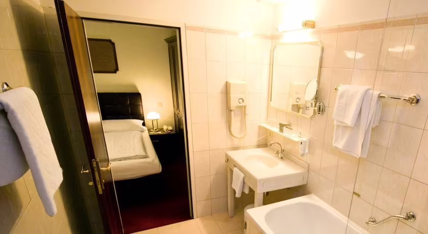 CORDIAL THEATERHOTEL