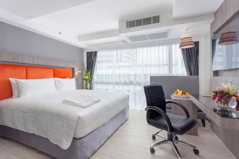 GRAND 5 HOTEL & PLAZA SUKHUMVIT BANGKOK
