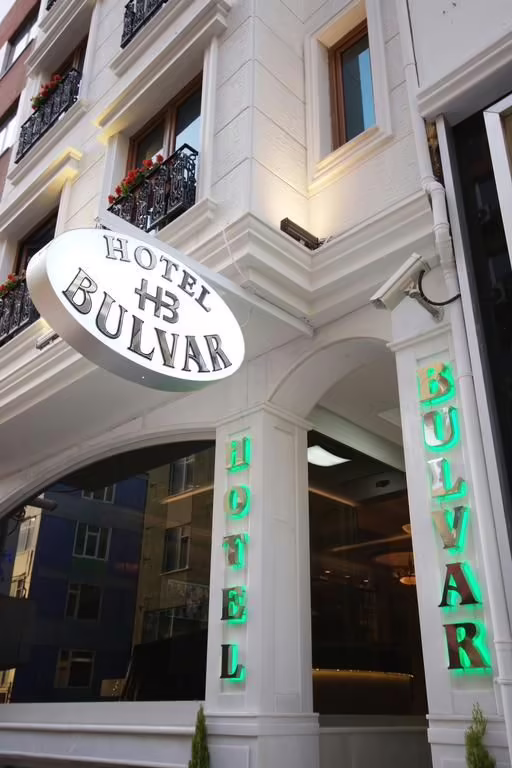 BULVAR HOTEL LALELI