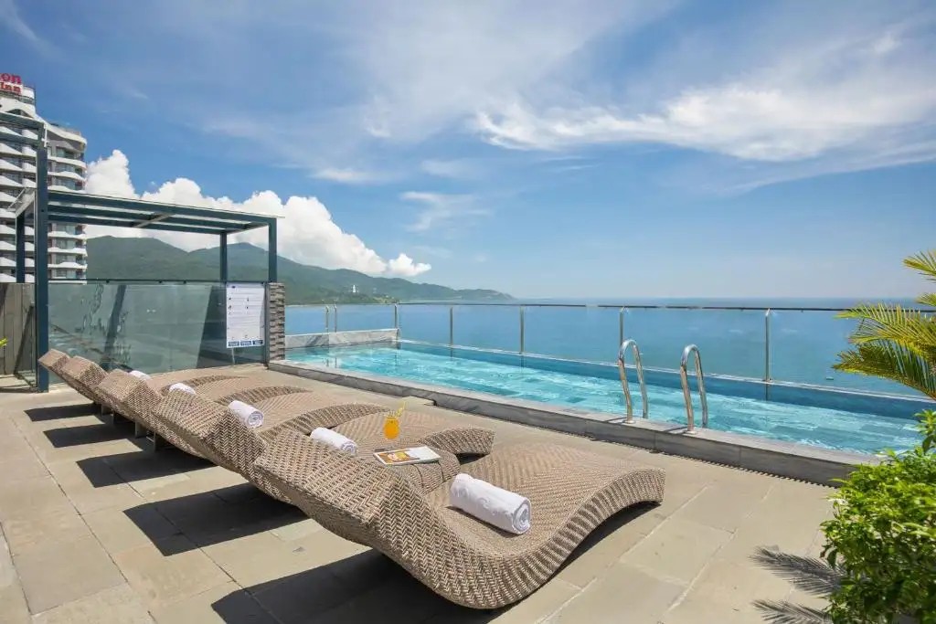 MANGATA BEACHFRONT HOTEL DANANG