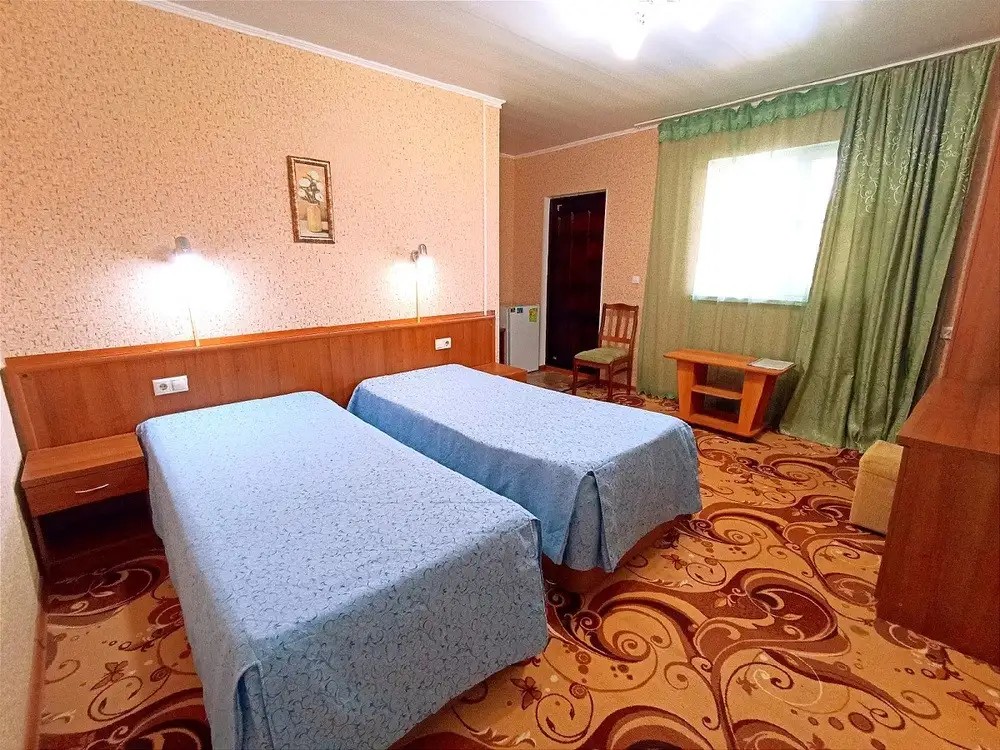 АБХАЗСКИЙ ДВОРИК