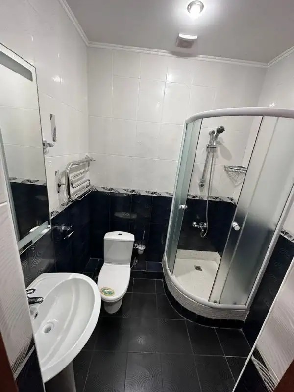 ANI LOO HOTEL
