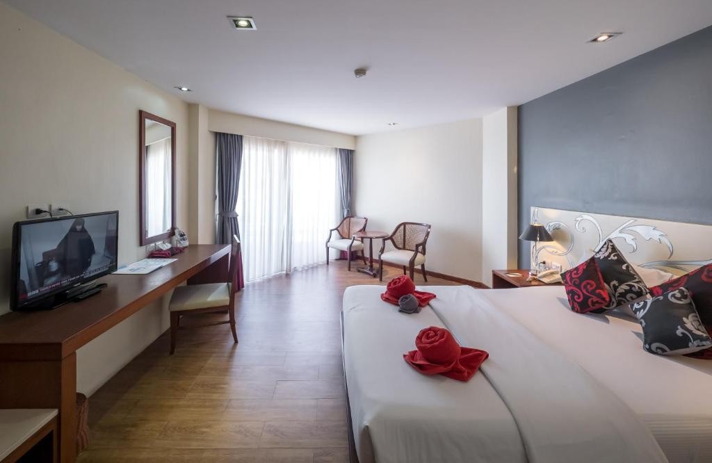 GRAND JOMTIEN PALACE