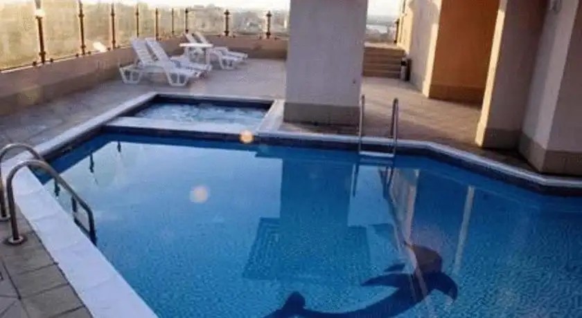 DOLPHIN HOTEL APARTMENTS
