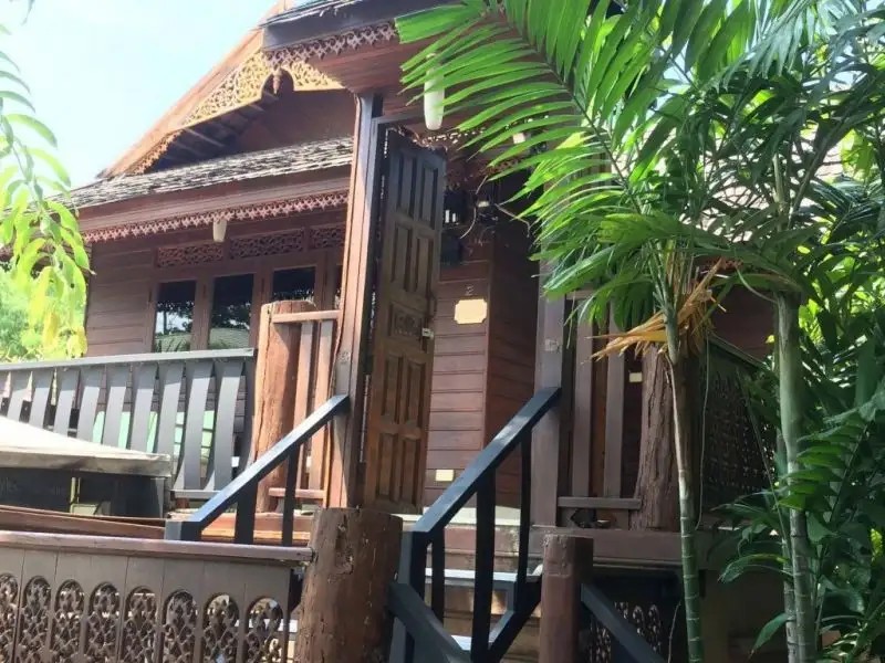 MOMENTO RESORT