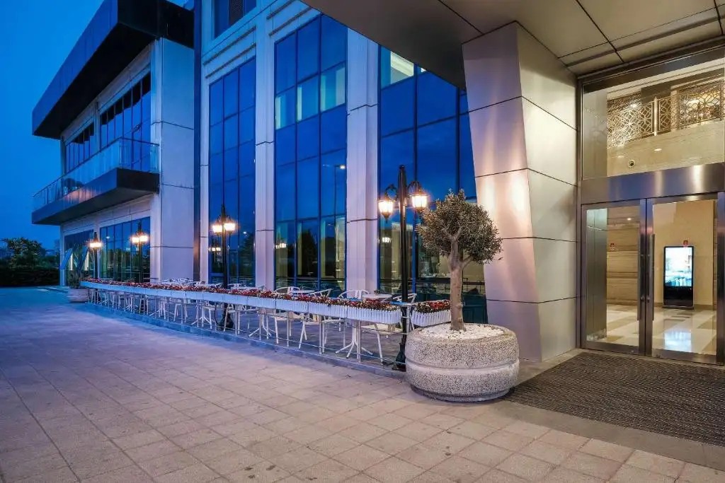 CLARION HOTEL ISTANBUL MAHMUTBEY