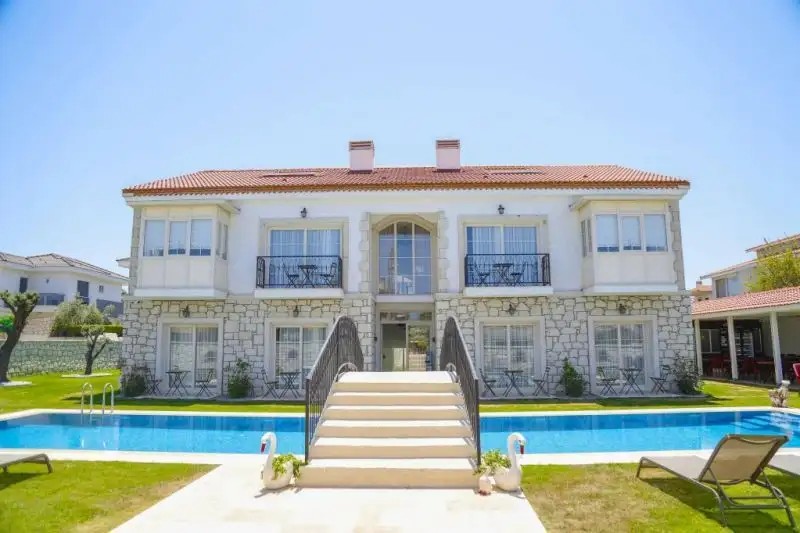MEA ALACATI