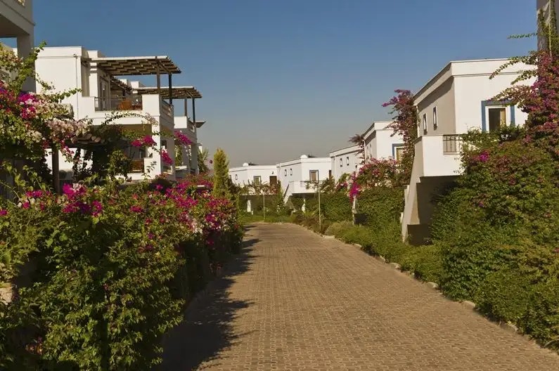 AKTUR RESIDENCE