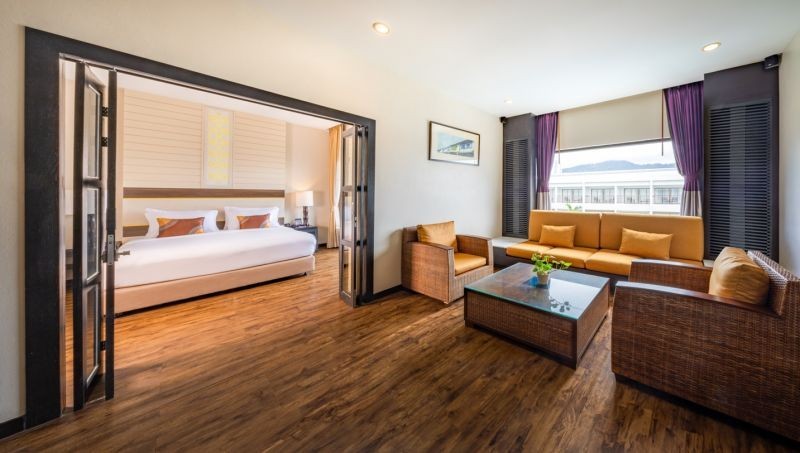 deluxe suite