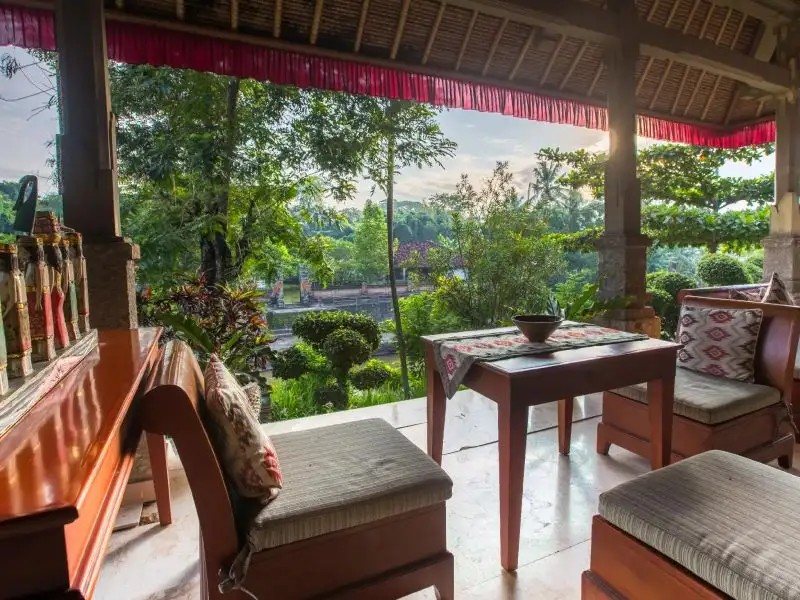 SANTI MANDALA VILLA & SPA