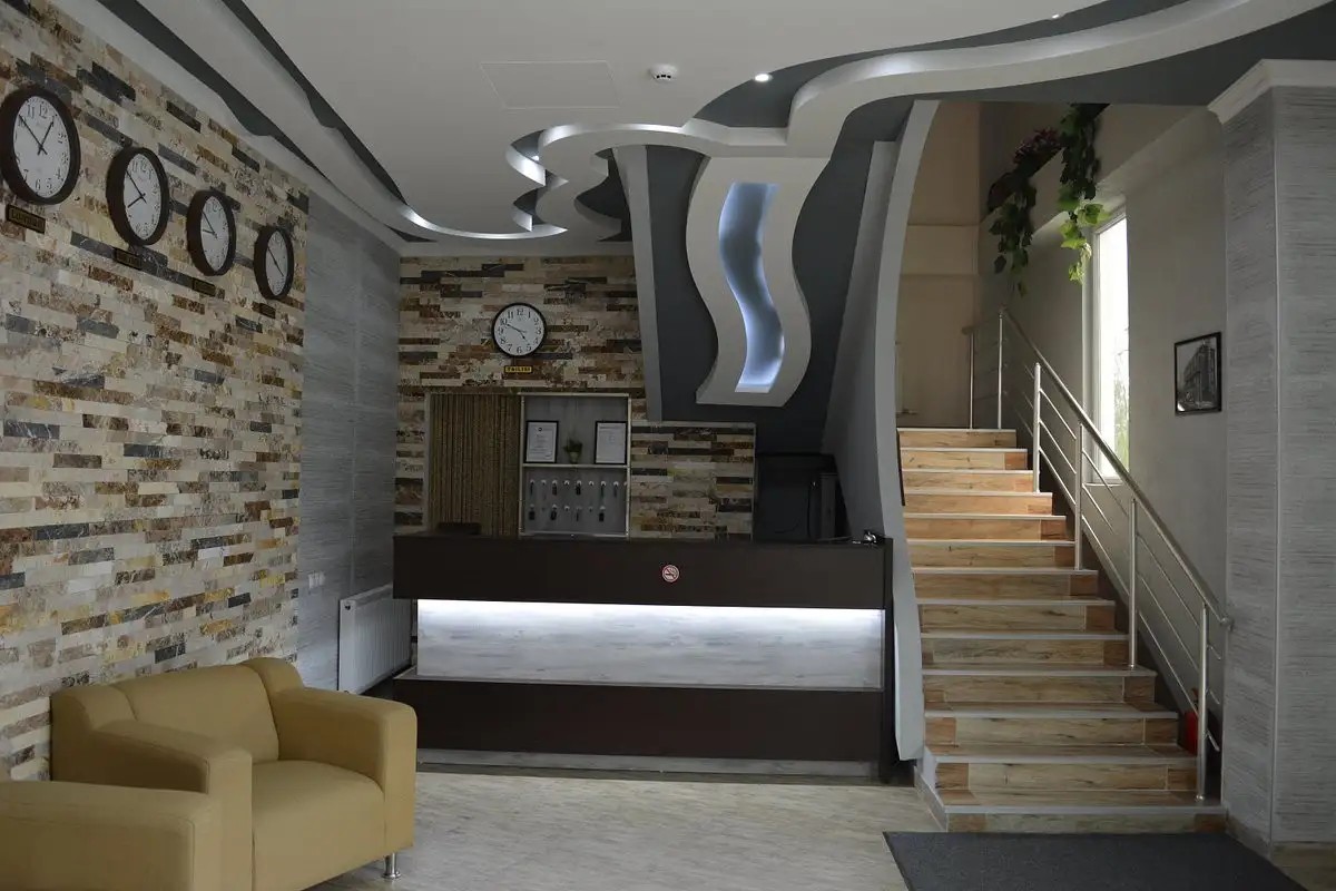 TOLIA HOTEL