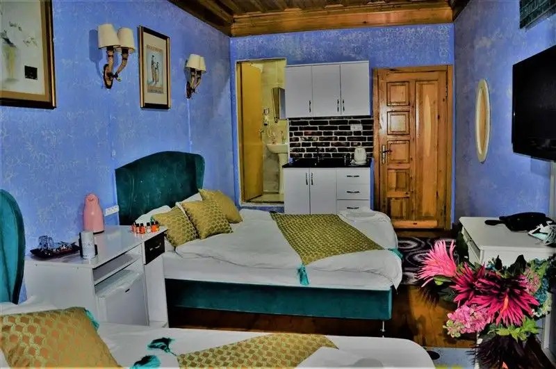THE TRIP HOTEL