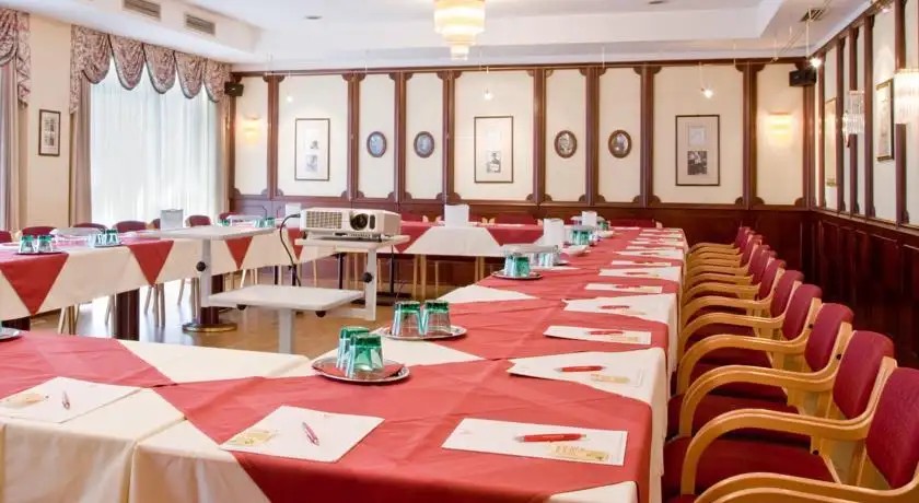 CORDIAL THEATERHOTEL