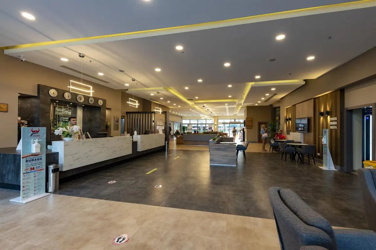 VIKING PARK HOTEL