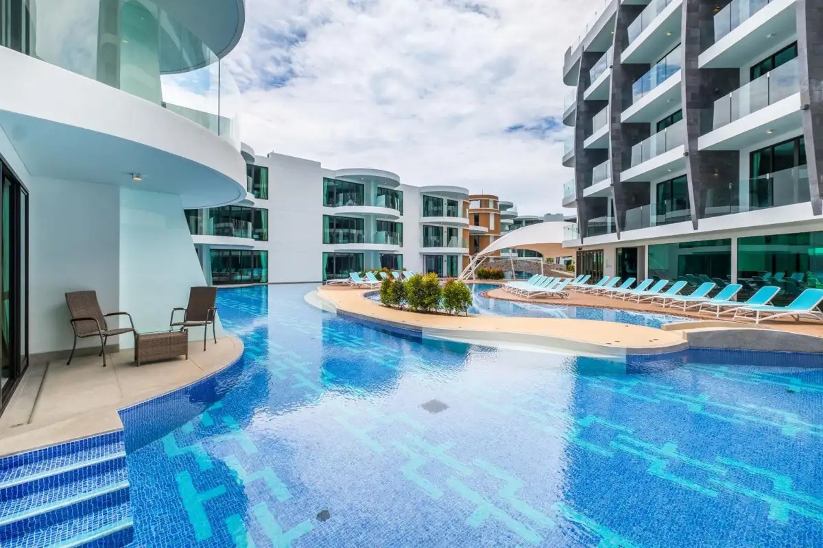 LETS PHUKET TWIN SANDS RESORT & SPA (EX.ABSOLUTE TWIN SANDS RESORT & SPA)
