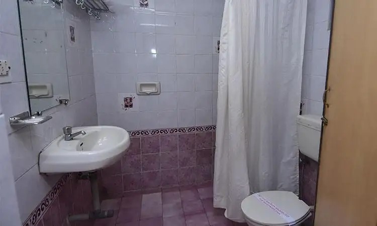 SILVER SANDS HOLIDAY VILLAGE