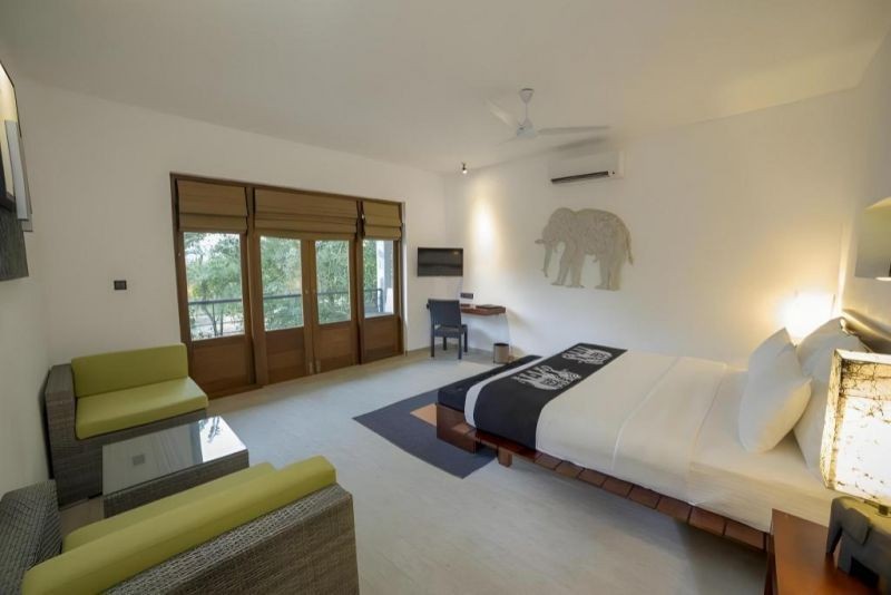 deluxe attic