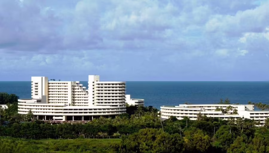 HILTON PHUKET ARCADIA SAI TONG WING