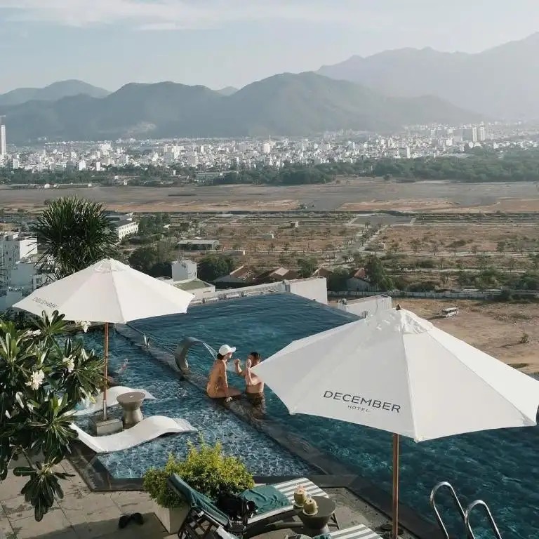 DECEMBER HOTEL NHA TRANG