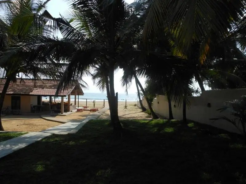 THIRANAGAMA BEACH