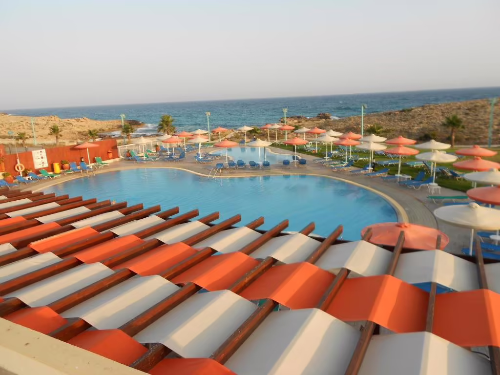AKTEA BEACH VILLAGE APT