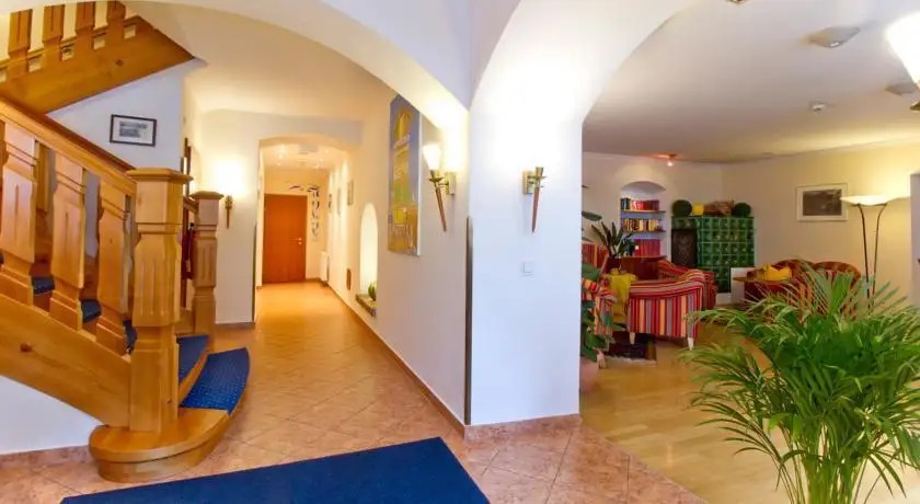 SEEBOECKENHOTEL ZUM WEISSEN HIRSCHEN