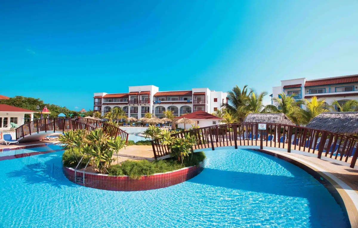 GRAND MEMORIES SANTA MARIA