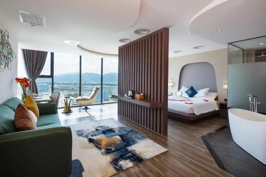 AMBER HOTEL NHA TRANG