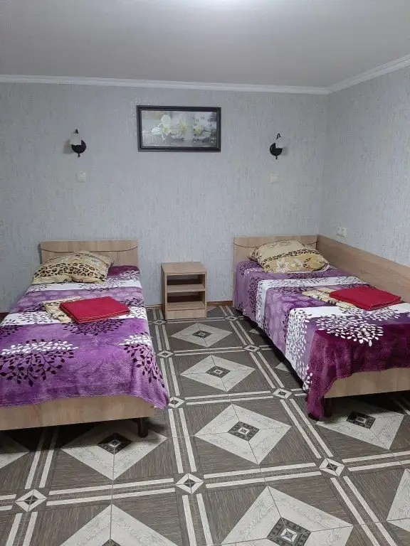 ГОСТЕВОЙ ДОМ ВИШНЕВАЯ 40В