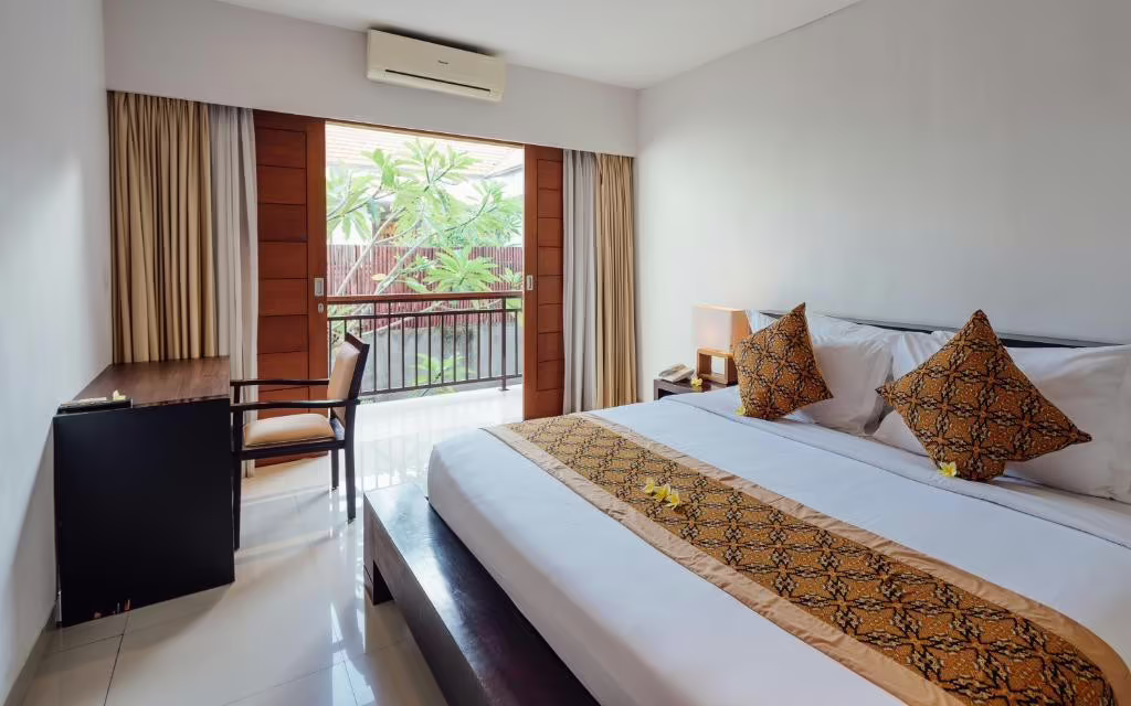 THE LIGHT EXCLUSIVE VILLAS AND SPA