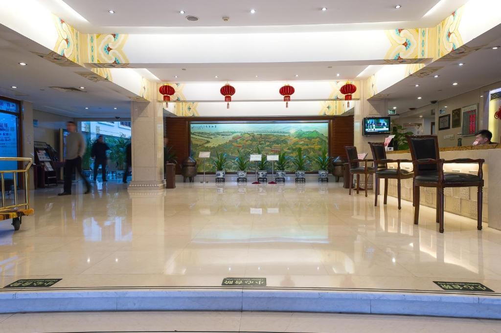 JADE GARDEN