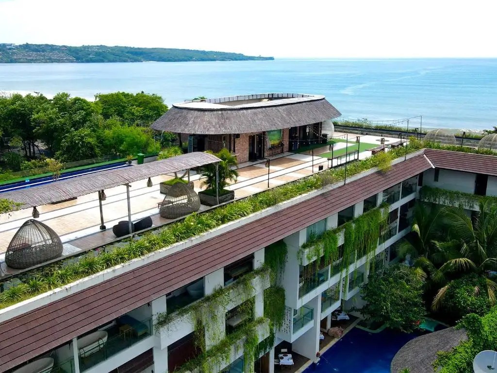 JIMBARAN BAY BEACH RESORT & SPA