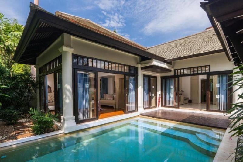 pool villa suite