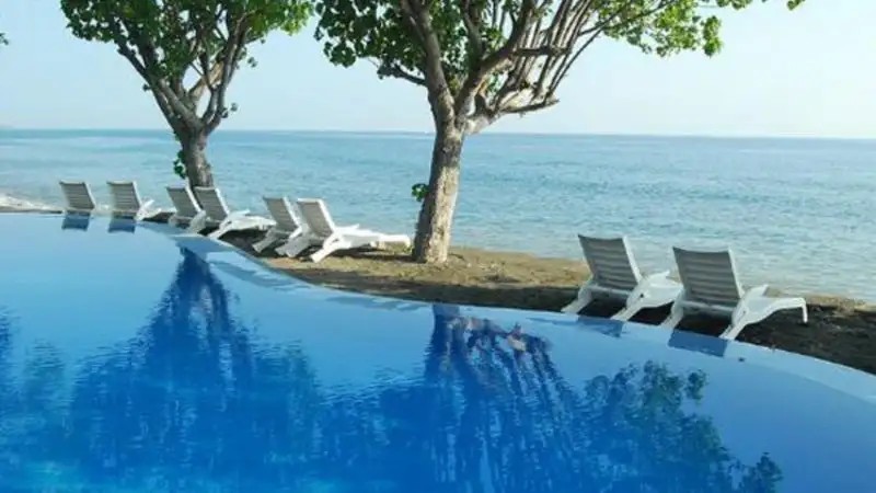 ANEKA BAGUS RESORT (PEMUTERAN BEACH)