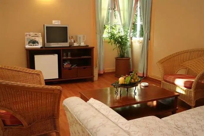 MUTIARA BURAU BAY BEACH RESORT