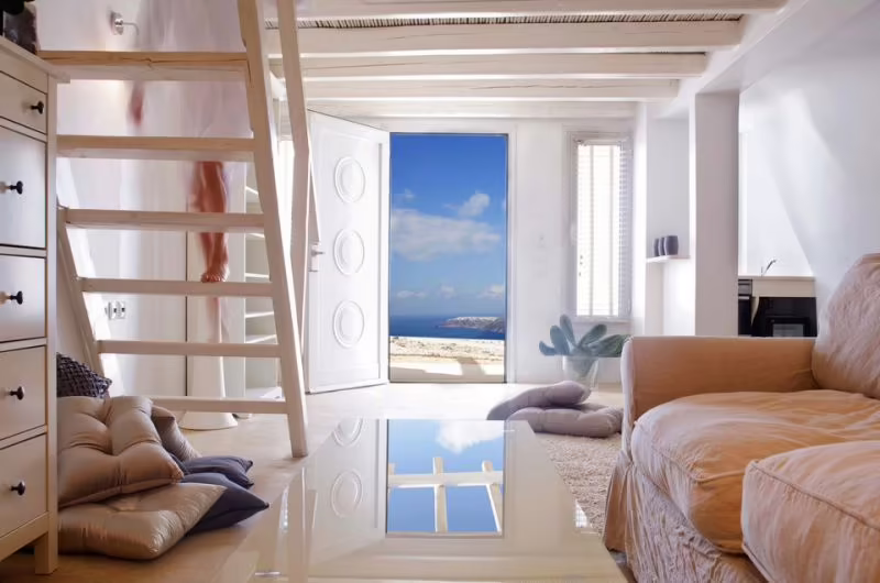 ROCABELLA SANTORINI RESORT & SPA